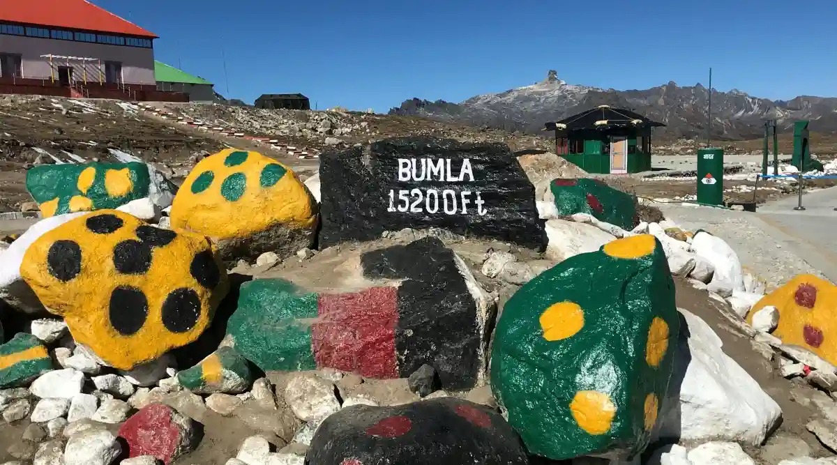 Bum La Pass